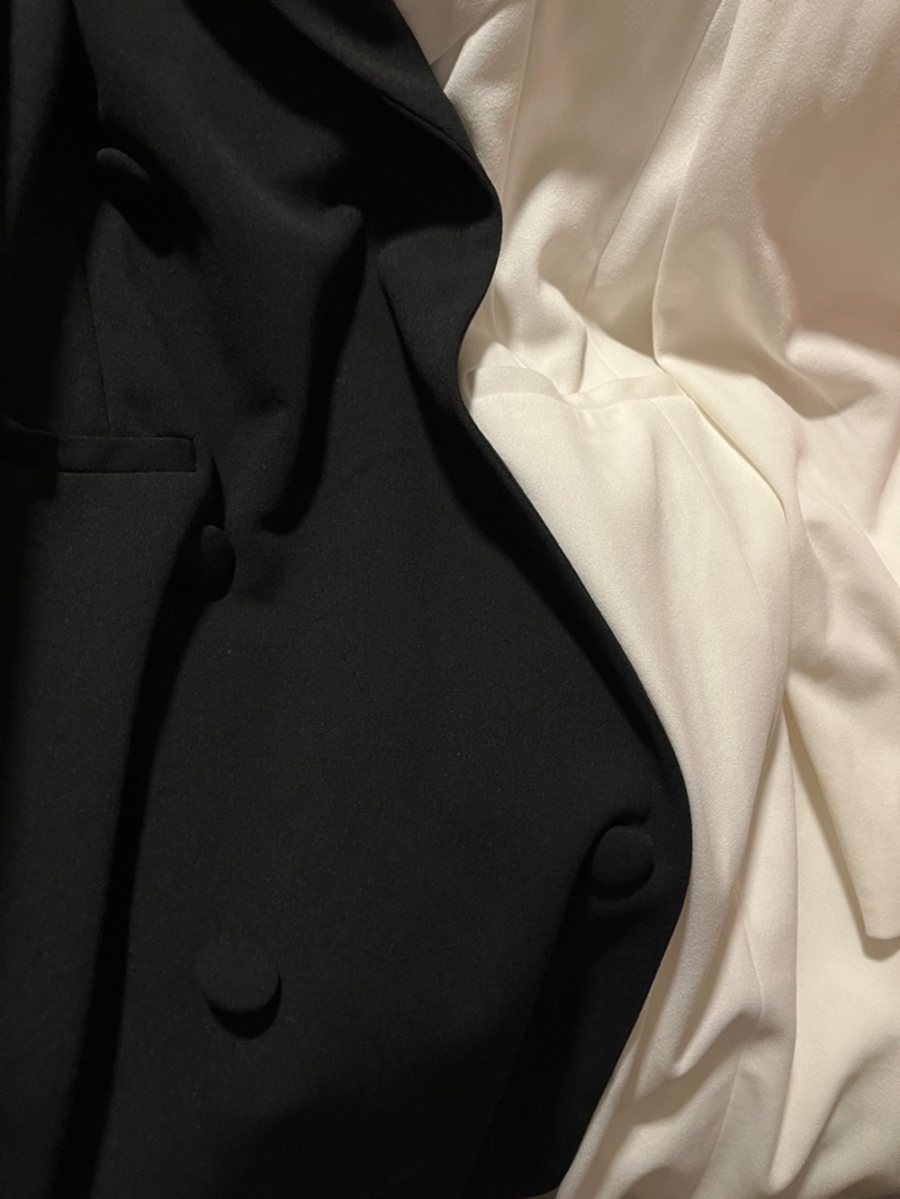 Shelby & Palmer Black and White Colorblock Blazer Dress - Picture 5 of 6